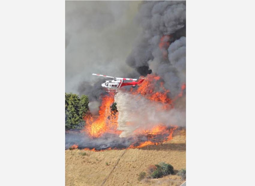 Bushfires rage in Australia’s southeast